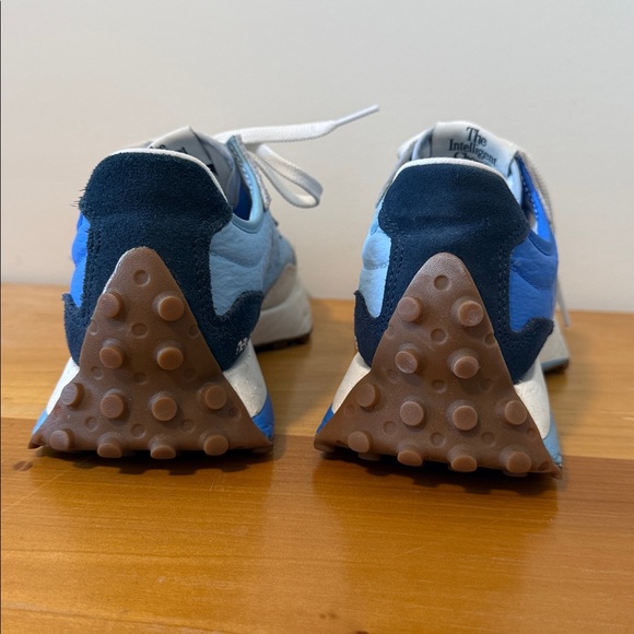 New Balance Suede 327 Sneakers - Picture 3 of 9